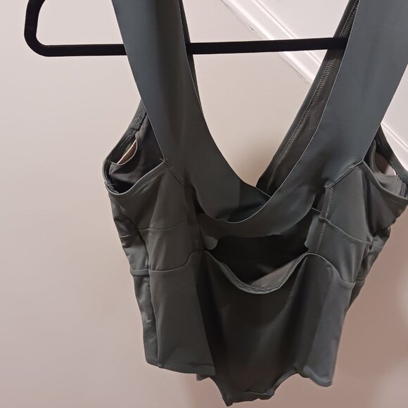 H&m green bathing suit size L one piece - Picture 2 of 2